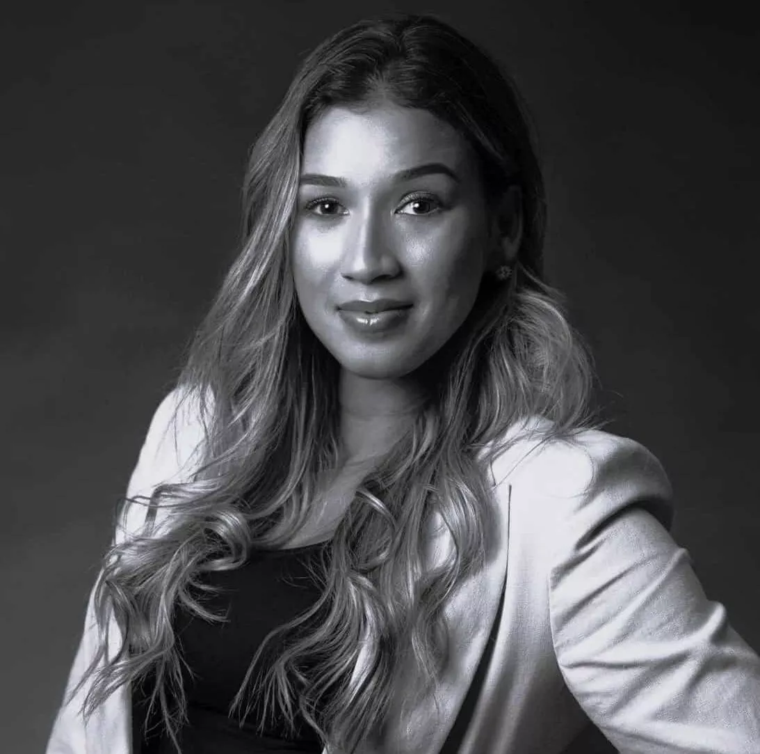 Fernanda Nascimento – Headshot